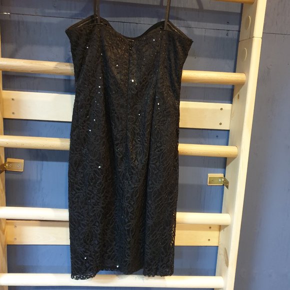 Adrianna Papell strapless evening dress - Picture 2 of 5